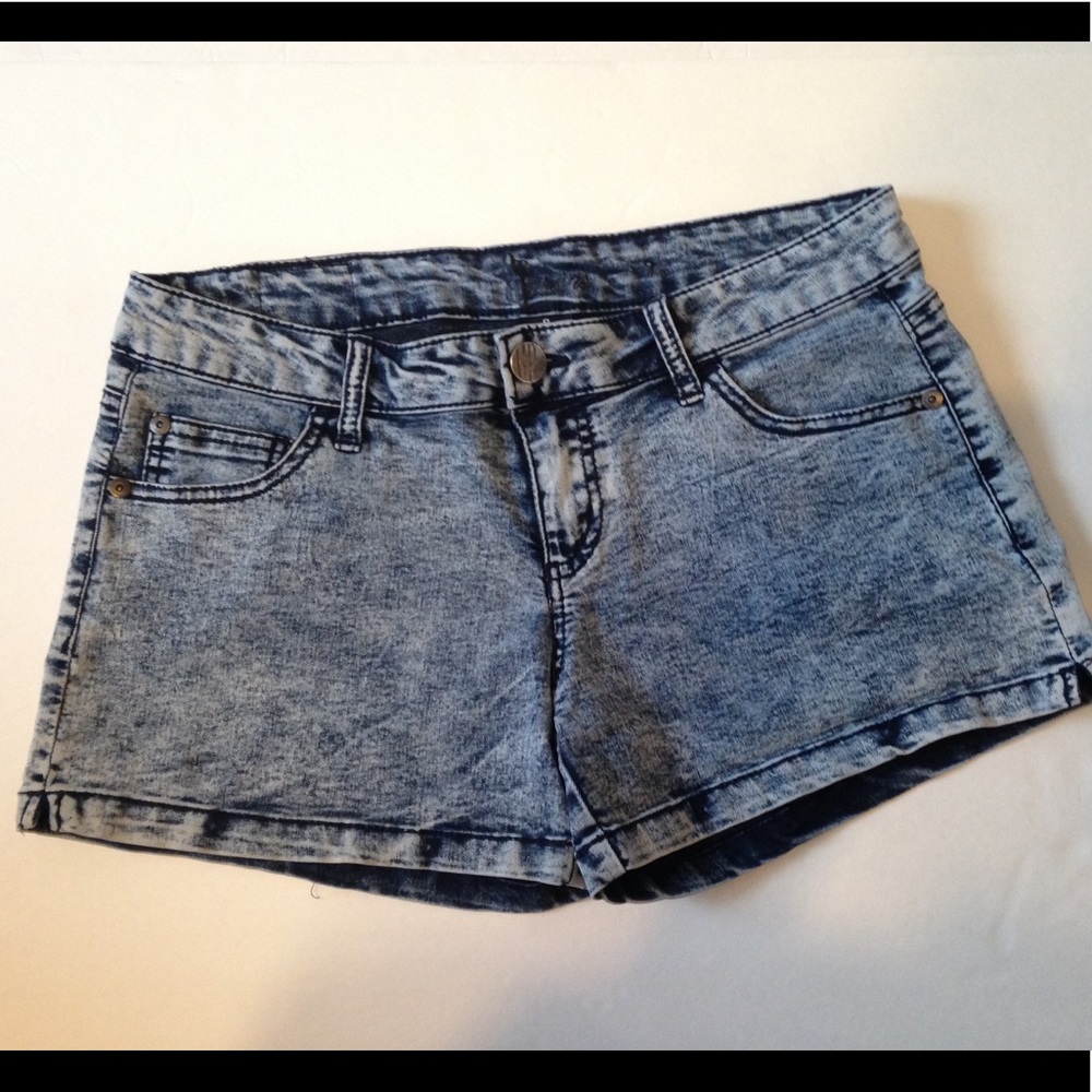 5/$15 CPjeans Acid Wash Shorts Size 9